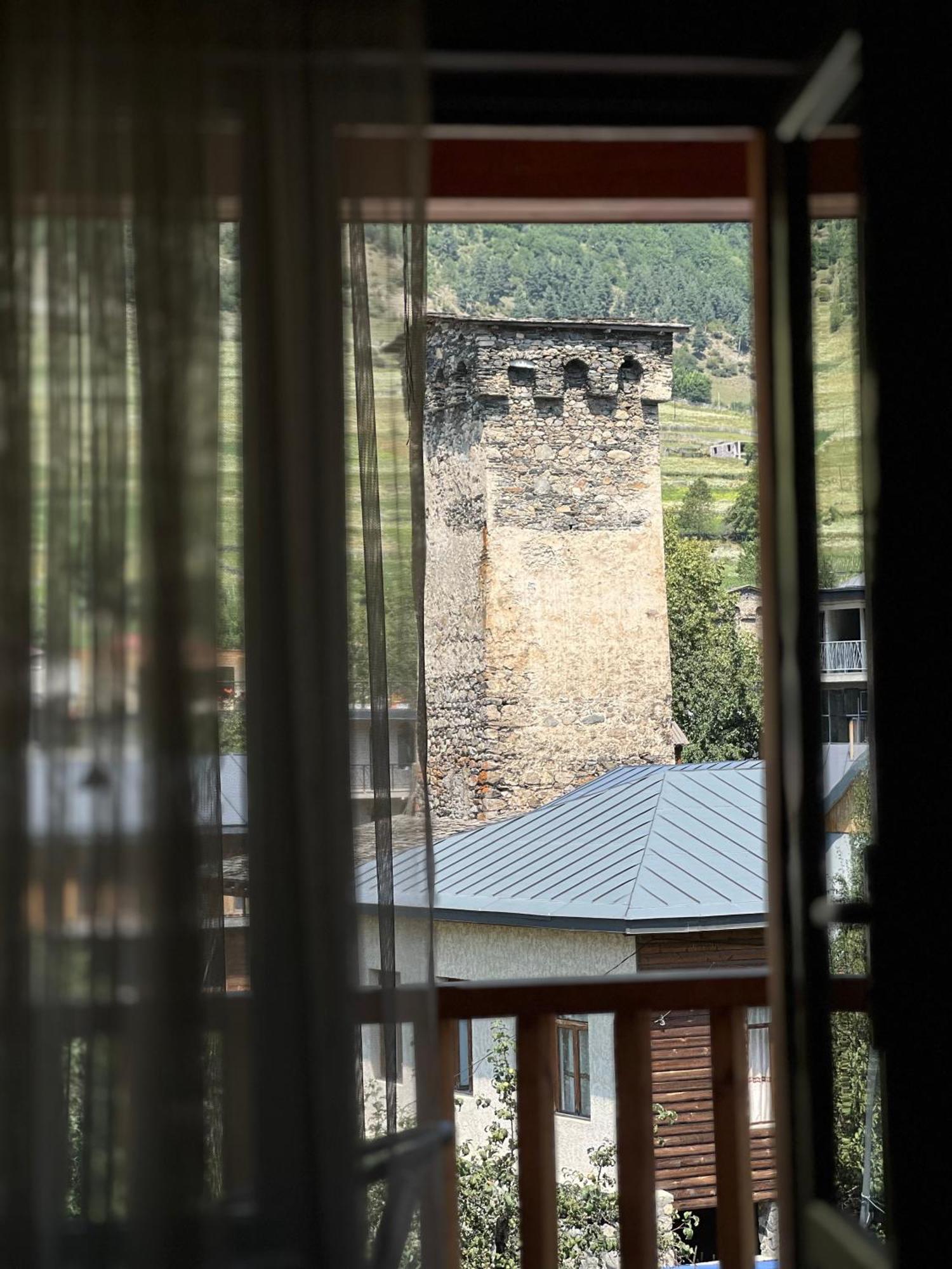 Hotel Svanseti Местия Экстерьер фото