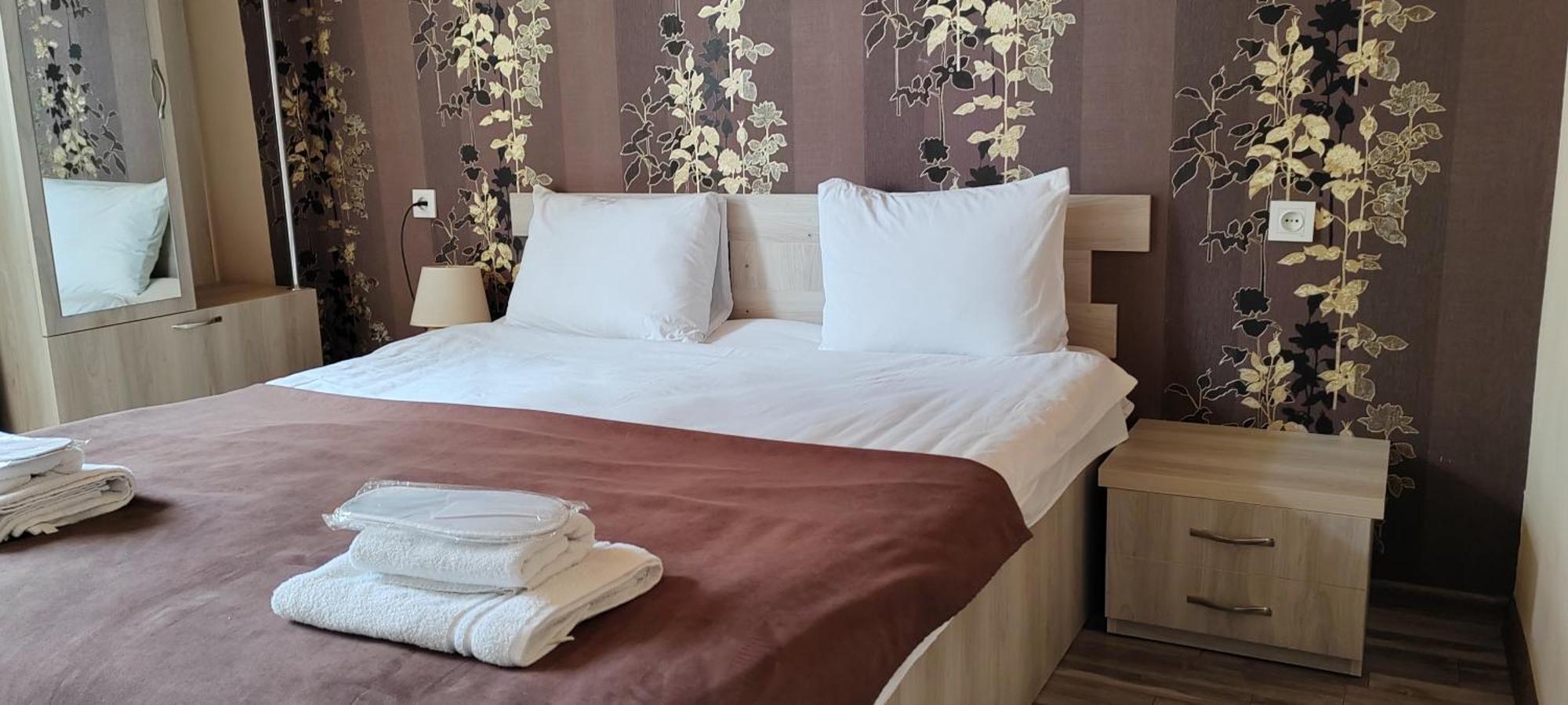 Hotel Svanseti Местия Экстерьер фото
