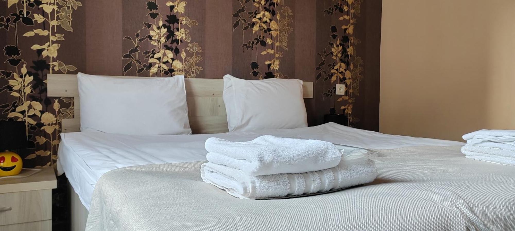 Hotel Svanseti Местия Экстерьер фото